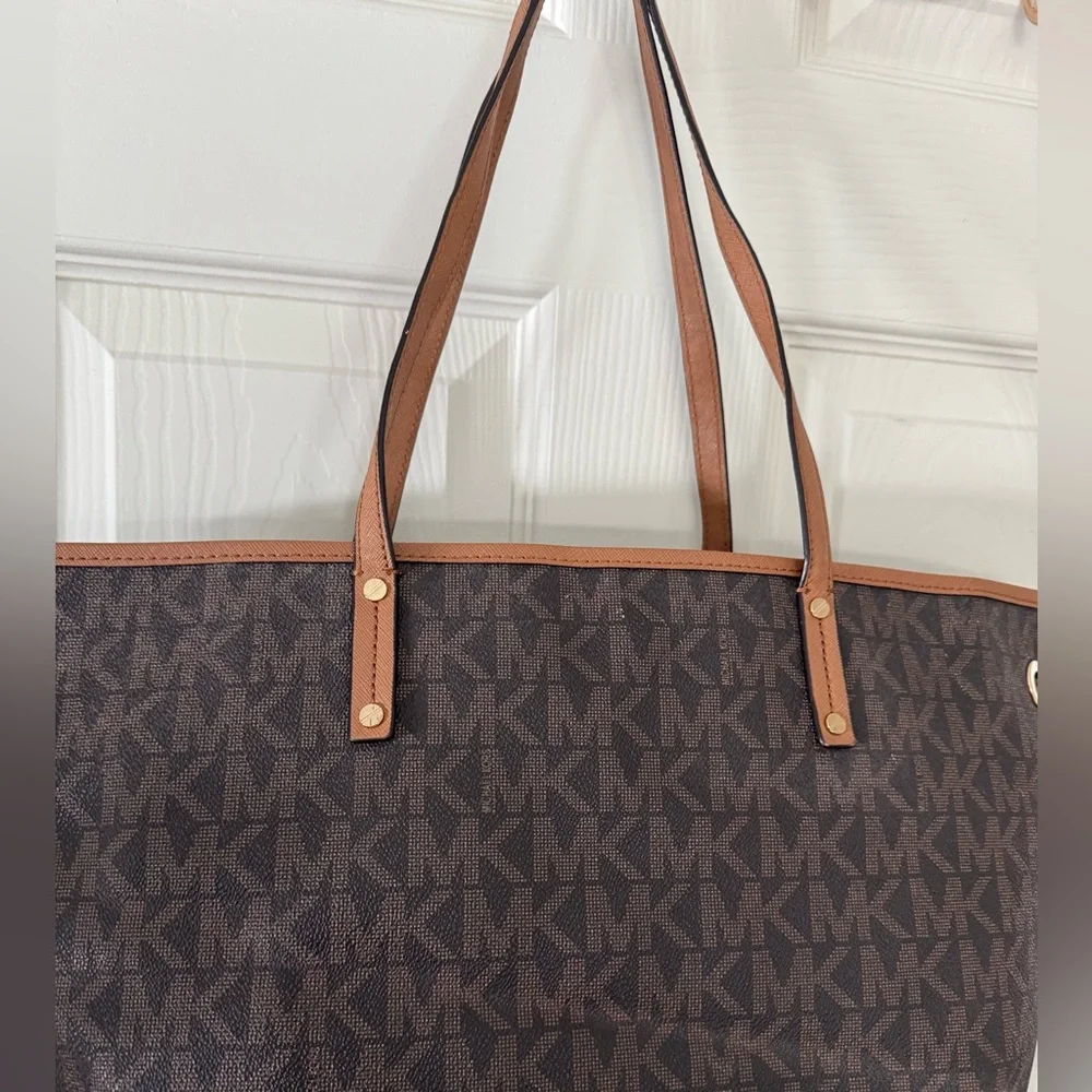 Michael Kors Large Dark Brown Signature Satchel Tote - Picture 5 of 15